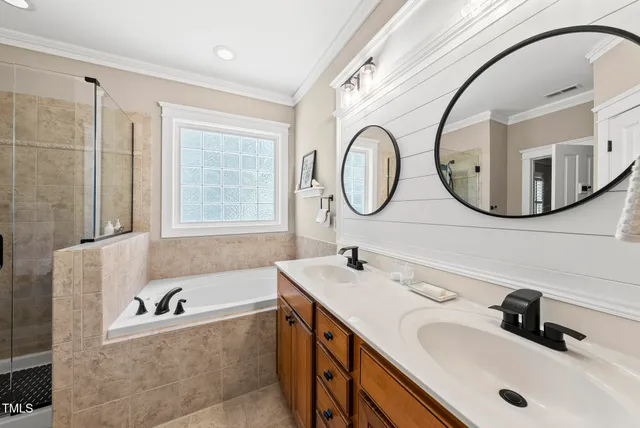 $525,000 | 204 Edgepine Drive, Holly Springs, NC 27540