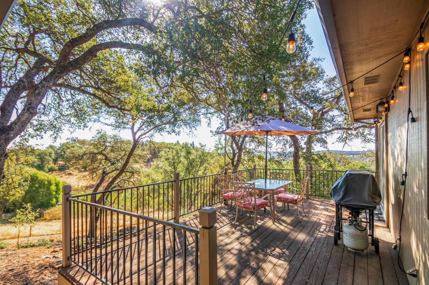 9290 Cramer Road Auburn, CA 95602 - Photo 37 of 67