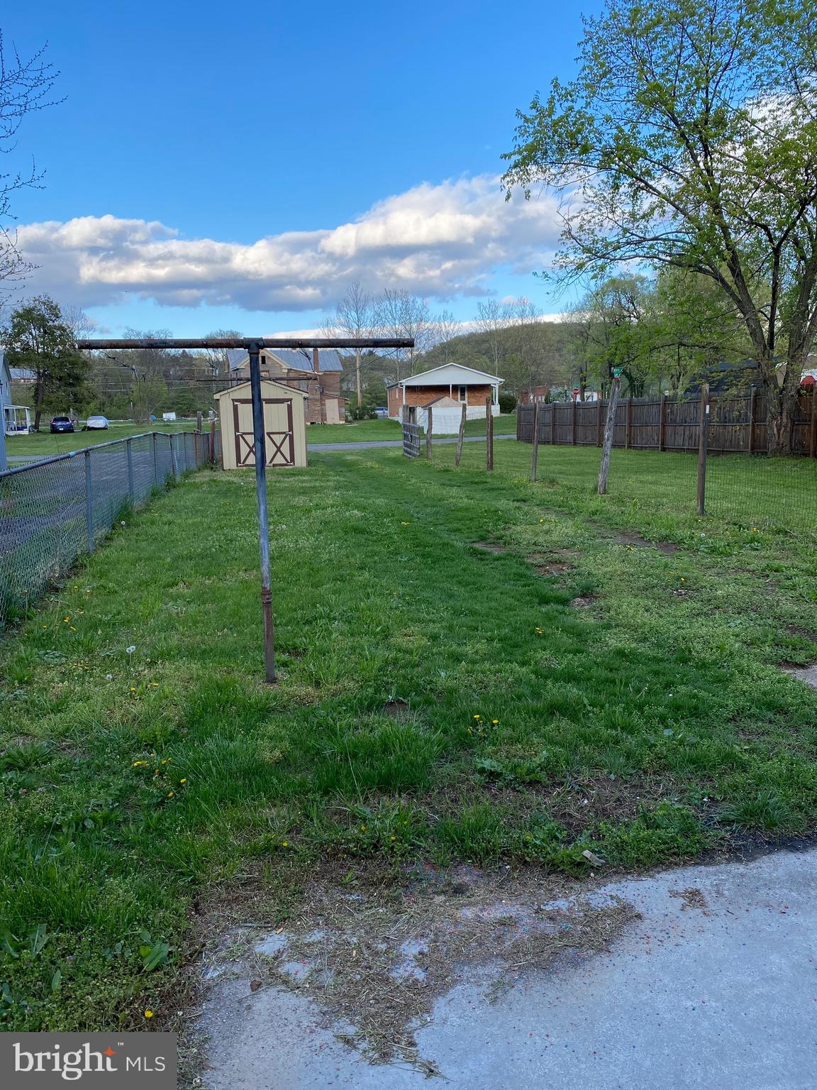 324 Ritenour Street Front Royal, VA 22630 - Photo 3 of 14 Gallery Image 3