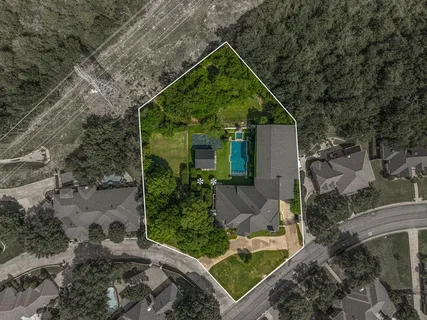 $2,750,000 | 6345 Meadows W Drive, Fort Worth, TX 76132