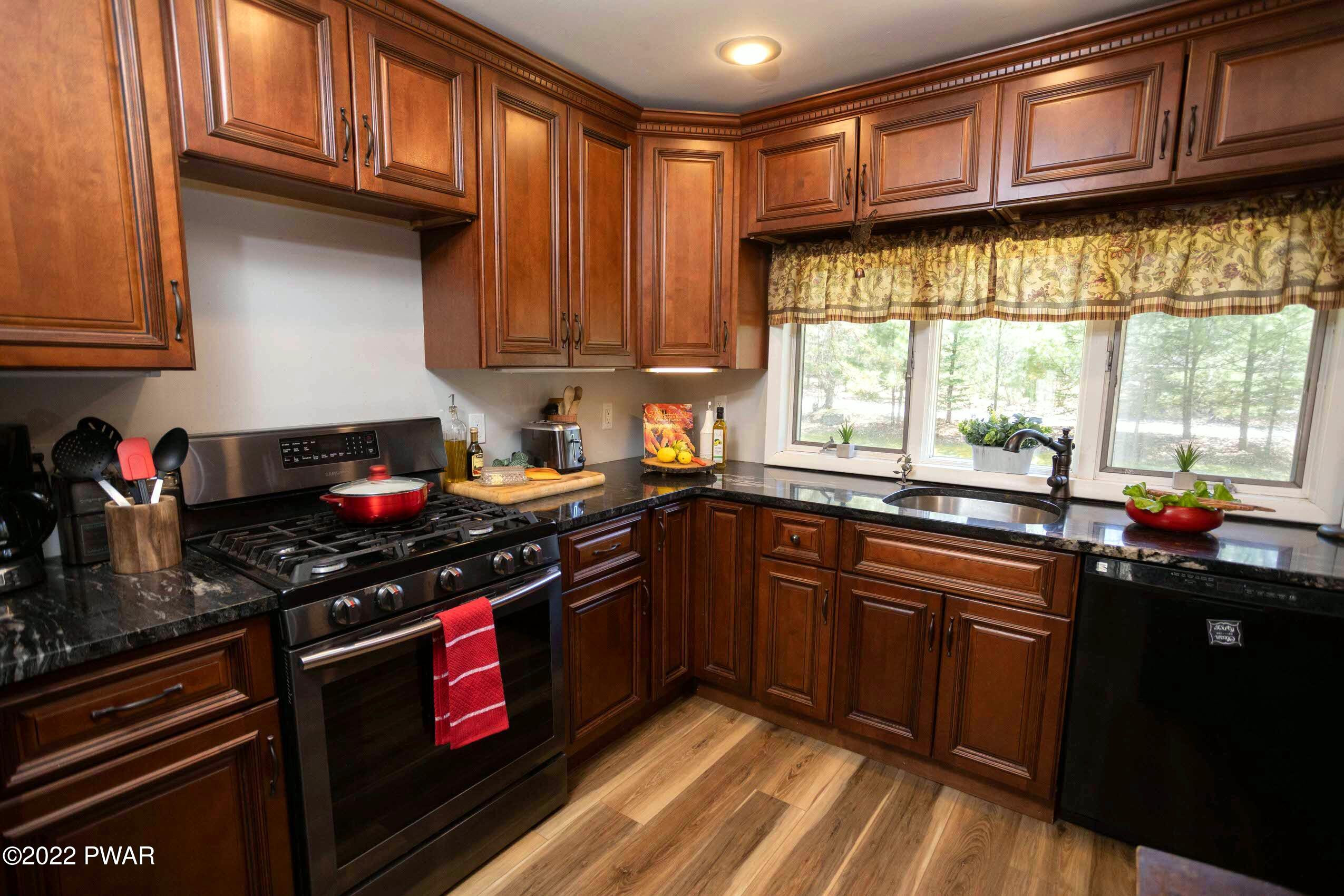 170 Blue Eddy Road Hawley, PA 18428 - Photo 12 of 78