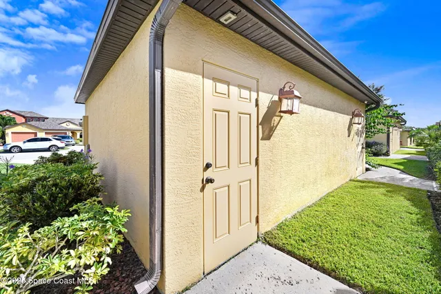 $280,000 | 1070 Luminary Circle, Unit 104, Melbourne, FL 32901