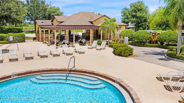 $280,000 | 1070 Luminary Circle, Unit 104, Melbourne, FL 32901