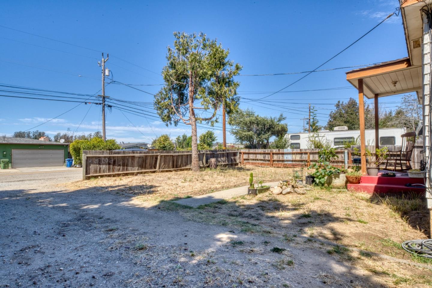 266 Manfre Road Watsonville, CA 95076 - Photo 5 of 24 Gallery Image 5
