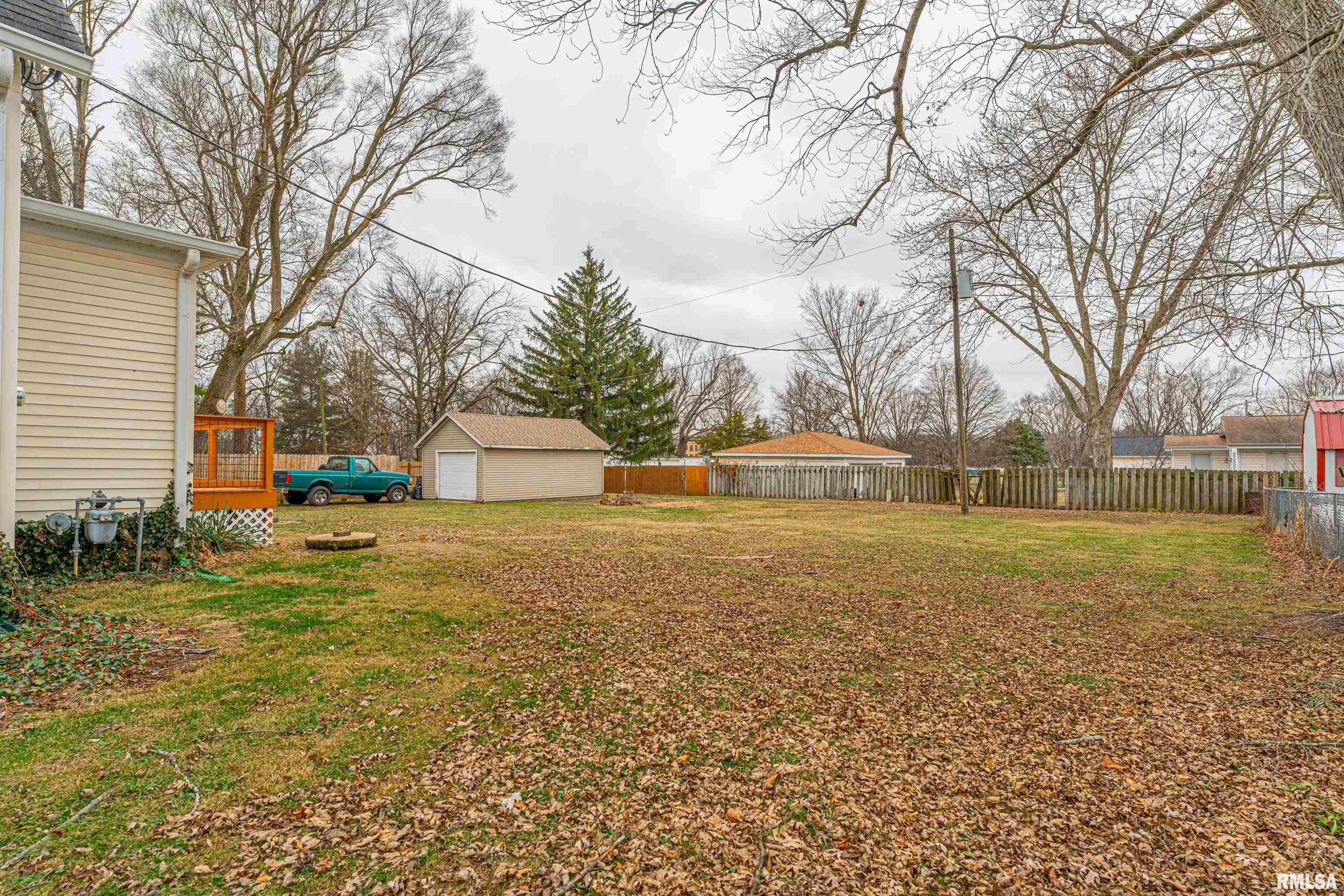 205 South Carter Street Buffalo, IL 62515 - Photo 25 of 29