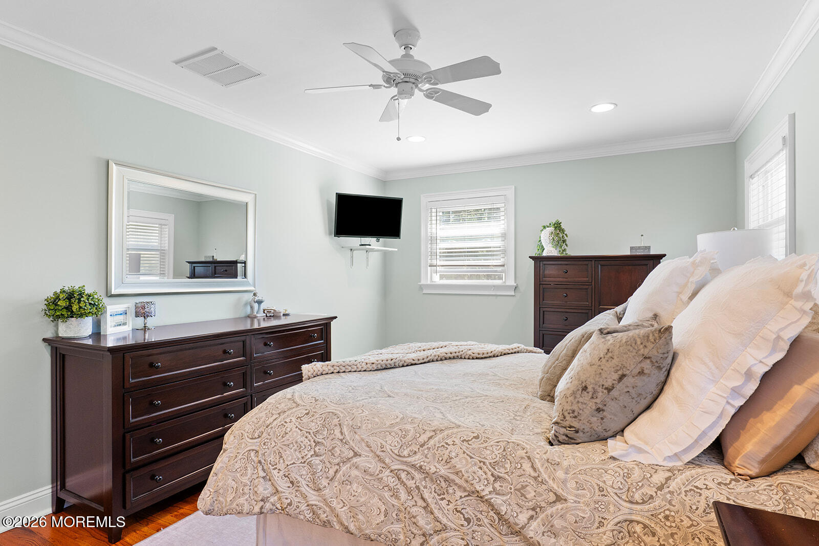 73 Windham Way Freehold, NJ 07728 - Photo 28 of 40 DSTRKT-29