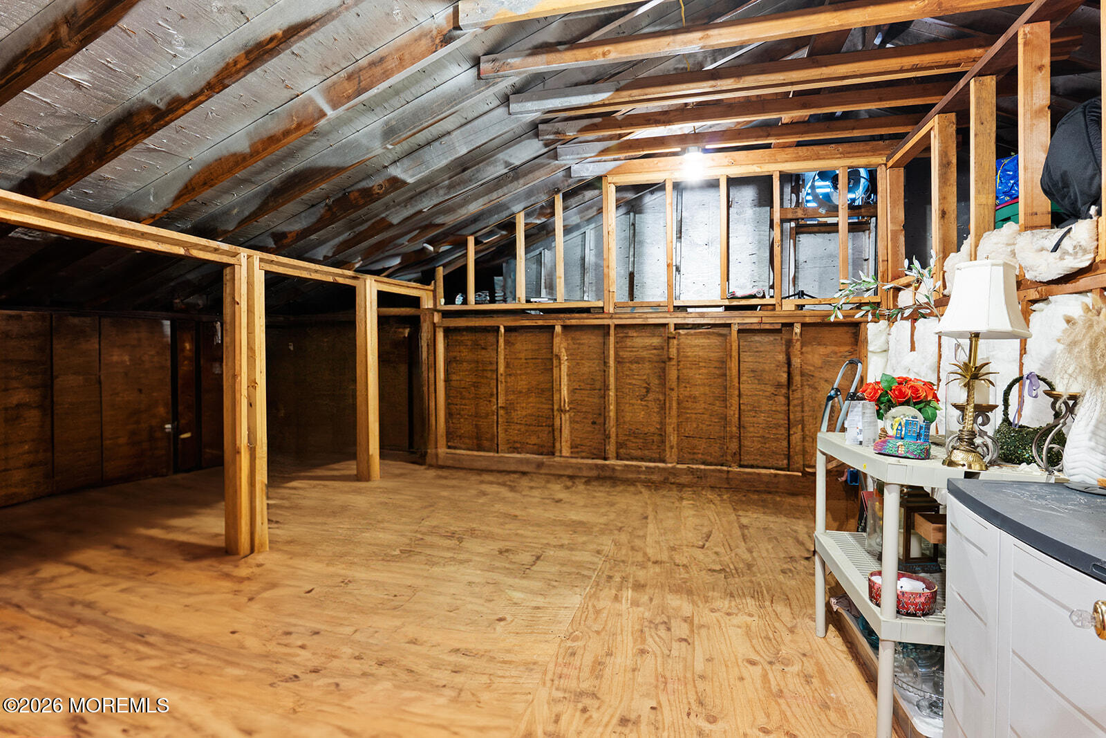 73 Windham Way Freehold, NJ 07728 - Photo 32 of 40 DSTRKT-26