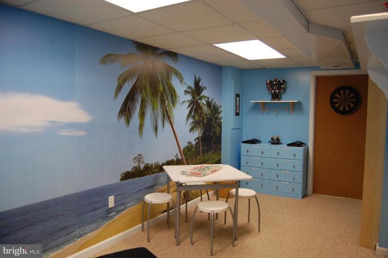 2402 Ivywood Road Reston, VA 20191 - Photo 27 of 30 Recreation Room