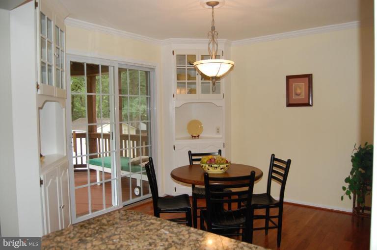 2402 Ivywood Road Reston, VA 20191 - Photo 5 of 30 Dining Room