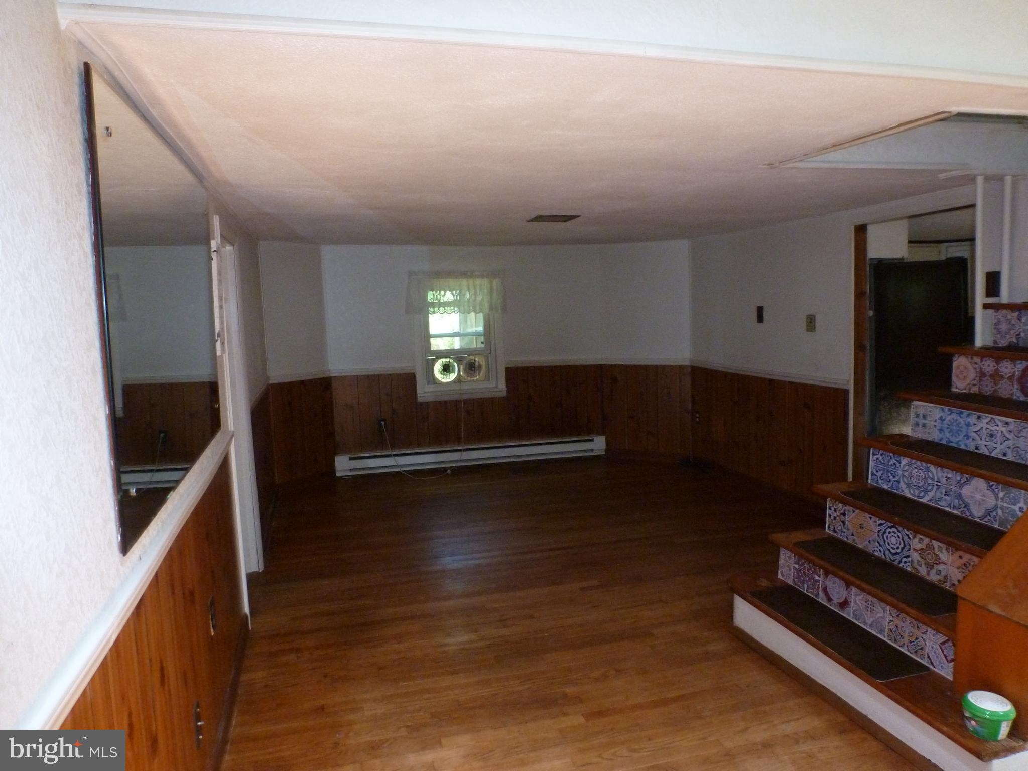 3058 Sterner Mill Road Quakertown, PA 18951 - Photo 14 of 33 Room off LR could be used as an office