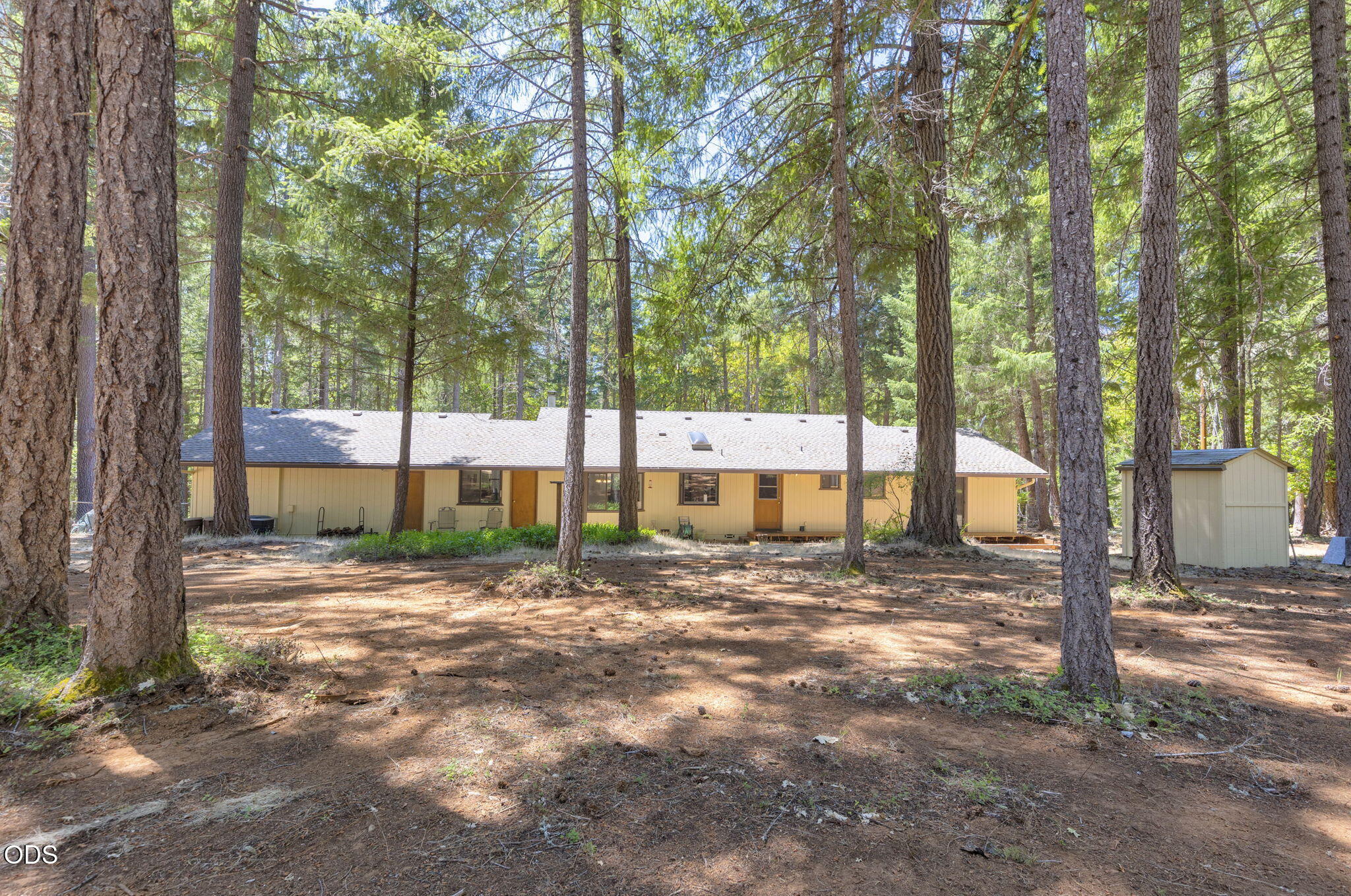 1616 Marcy Loop Road Grants Pass, OR 97527 - Photo 3 of 24