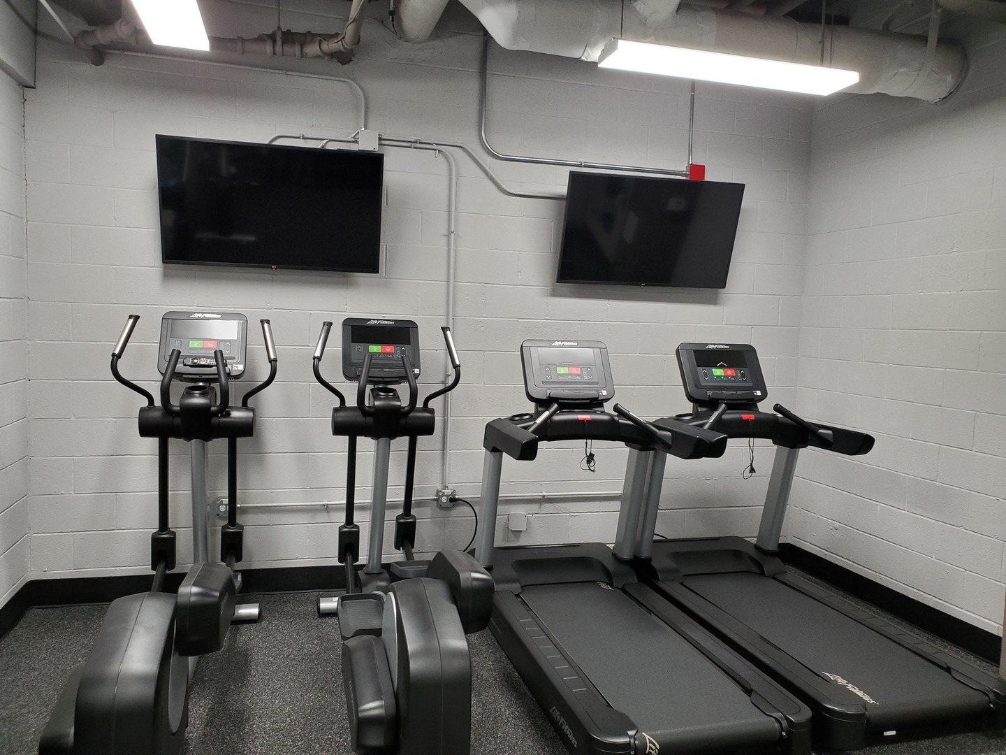 1850 North Clark Street, Unit 2909 Chicago, IL 60614 - Photo 14 of 18