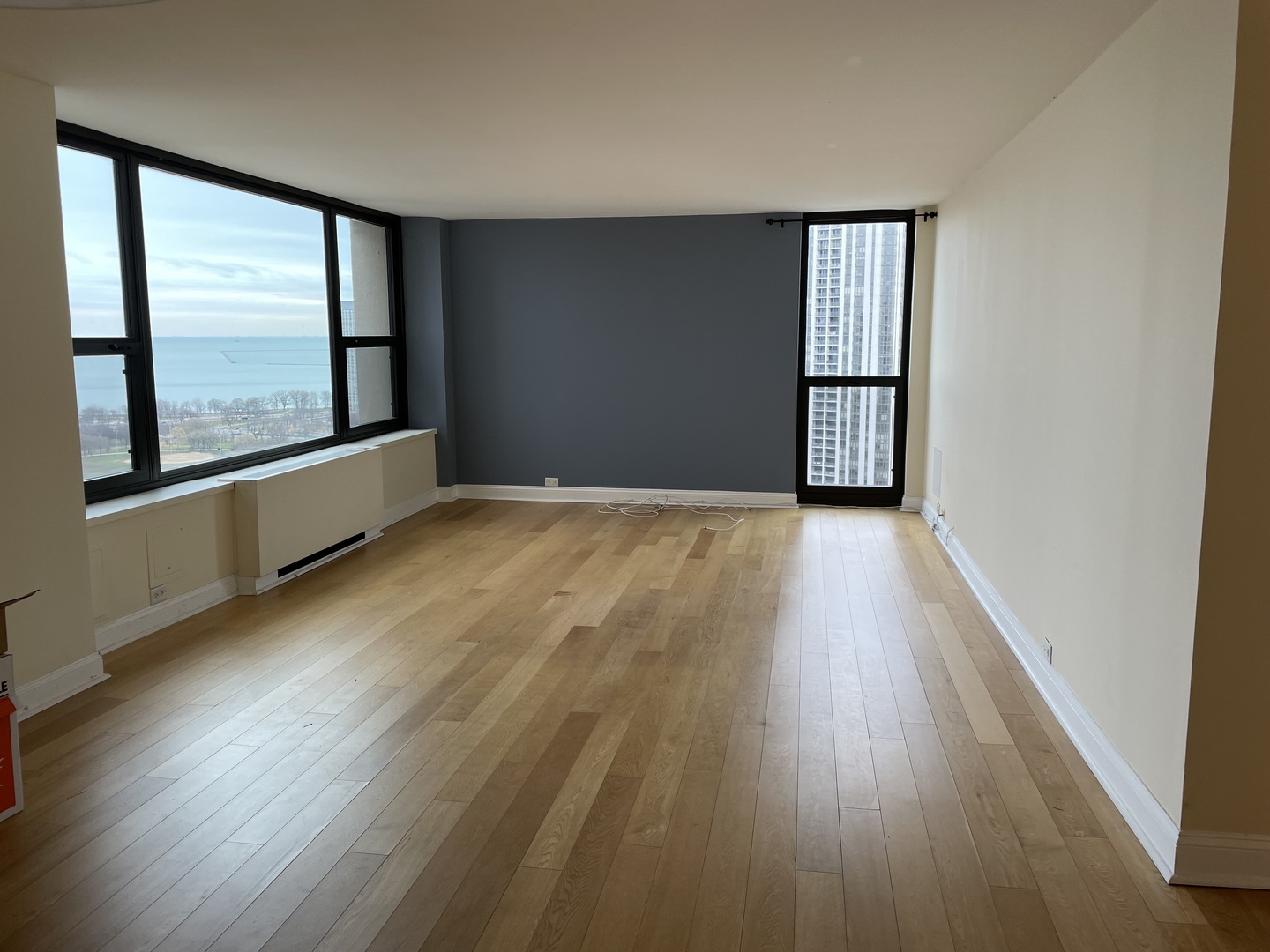 1850 North Clark Street, Unit 2909 Chicago, IL 60614 - Photo 2 of 18