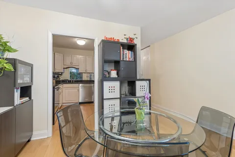 $390,000 | 1850 North Clark Street, Unit 2909, Chicago, IL 60614