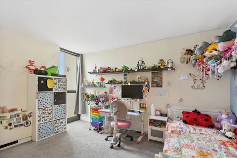 $390,000 | 1850 North Clark Street, Unit 2909, Chicago, IL 60614