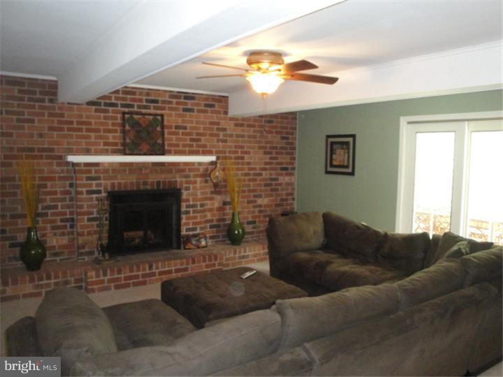 2839 Eagleville Road Audubon, PA 19403 - Photo 9 of 25 Family Room