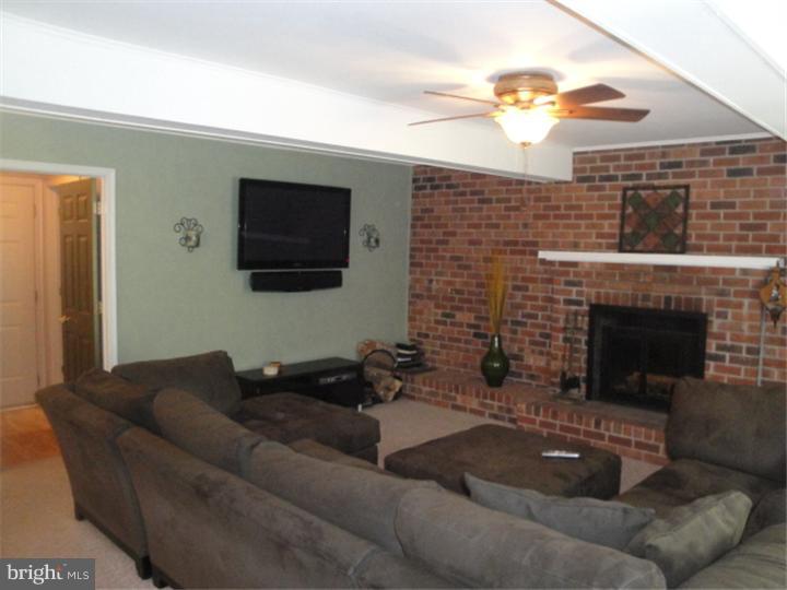 2839 Eagleville Road Audubon, PA 19403 - Photo 10 of 25 Family Room