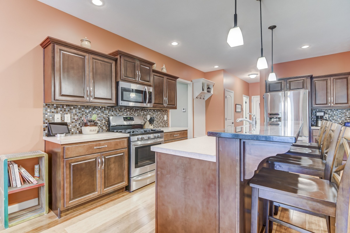 1616 Hoechester Road Springfield, IL 62712 - Photo 8 of 33