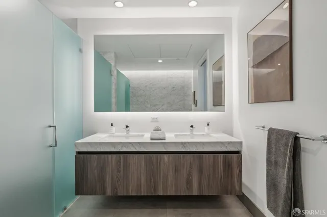 $1,498,000 | 1 Bristol Court, Unit 208, San Francisco, CA 94130