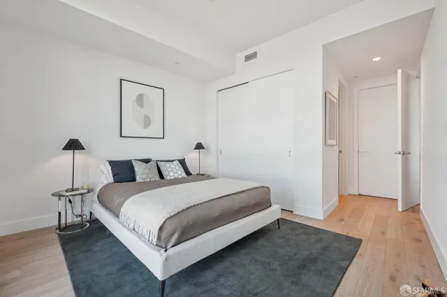 $1,498,000 | 1 Bristol Court, Unit 208, San Francisco, CA 94130