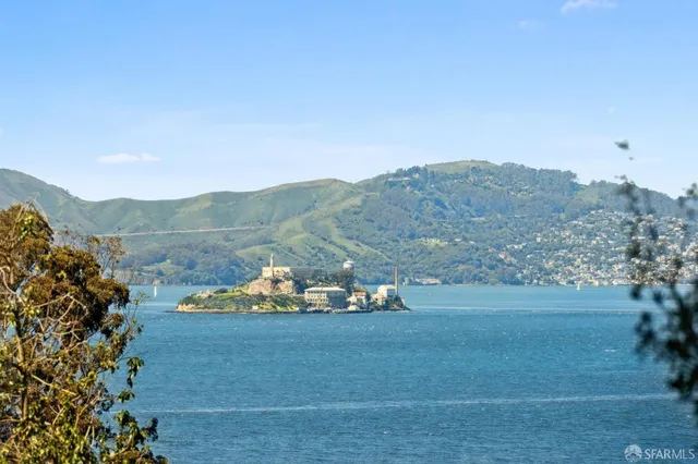 $1,498,000 | 1 Bristol Court, Unit 208, San Francisco, CA 94130