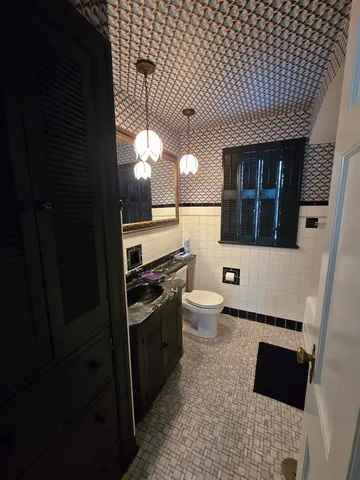 $199,000 | 423 North Highland Avenue, Rockford, IL 61107