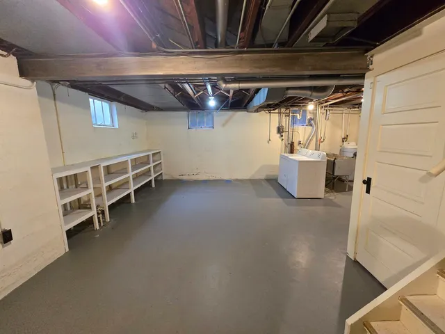 $199,000 | 423 North Highland Avenue, Rockford, IL 61107