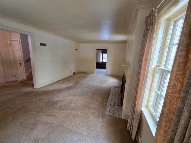 $199,000 | 423 North Highland Avenue, Rockford, IL 61107