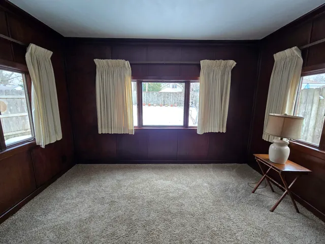 $199,000 | 423 North Highland Avenue, Rockford, IL 61107