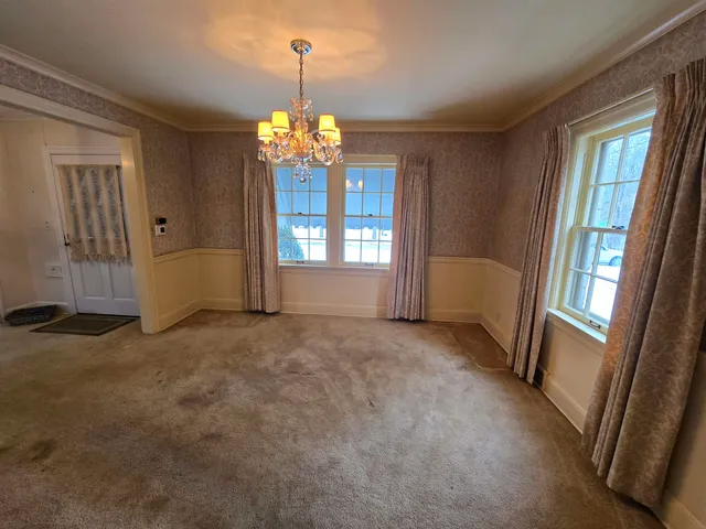 $199,000 | 423 North Highland Avenue, Rockford, IL 61107