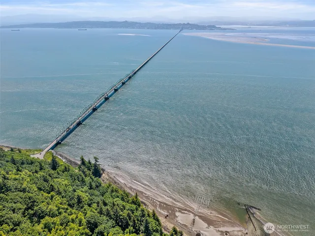 $229,000 | 128 Highway 101, Chinook, WA 98614