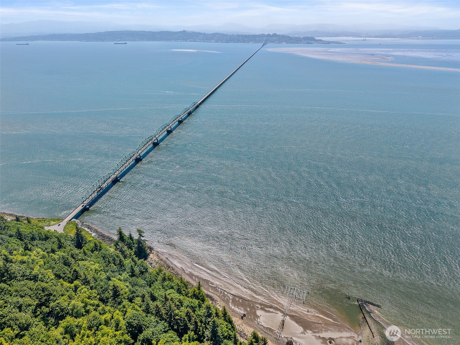 128 Highway 101 Chinook, WA 98614 - Photo 3 of 4