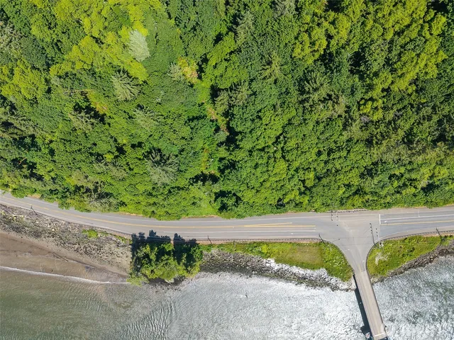 $229,000 | 128 Highway 101, Chinook, WA 98614