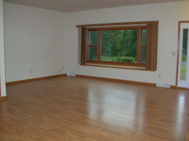 330 Timber Heights Drive Rhinelander, WI 54501 - Photo 2 of 20 Gallery Image 2