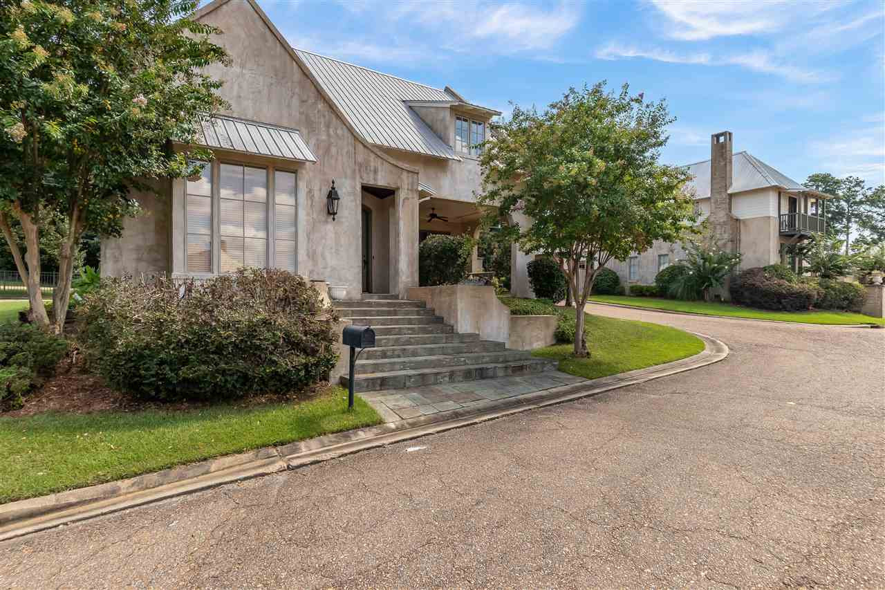 10 Marina Cove Ridgeland, MS 39157 - Photo 2 of 37 Photo 2