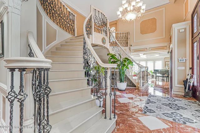 $3,100,000 | 133 Ryan Place | Annadale