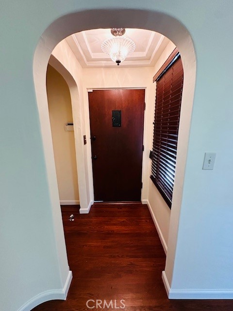 322 South Ohio Street Anaheim, CA 92805 - Photo 6 of 31 Foyer