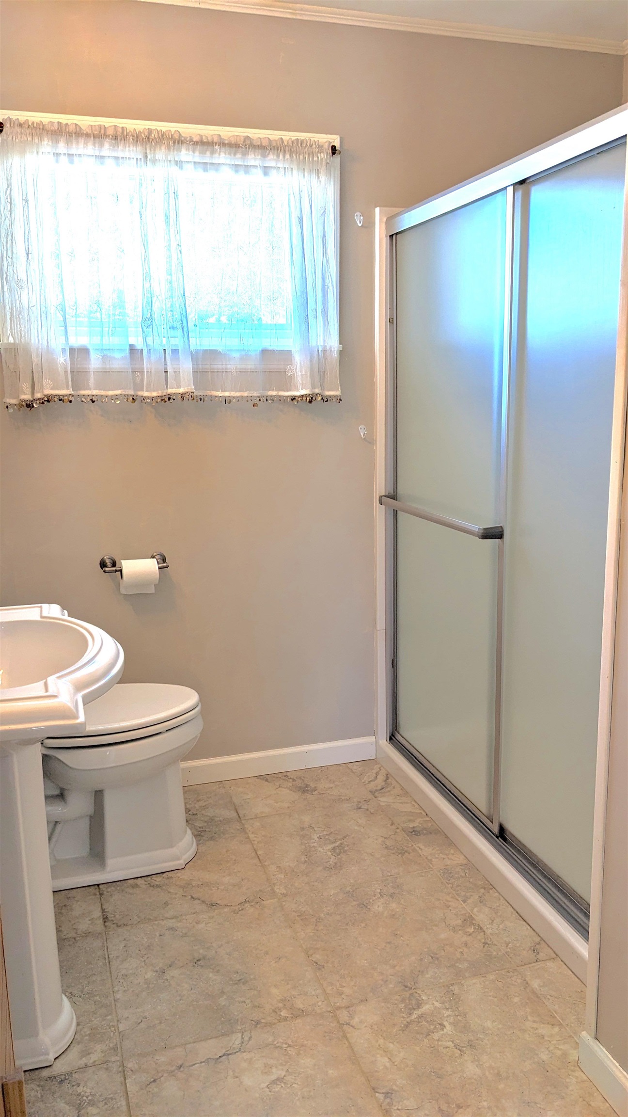 17 Rundlett Street Concord, NH 03301 - Photo 15 of 22 Gallery Image 15