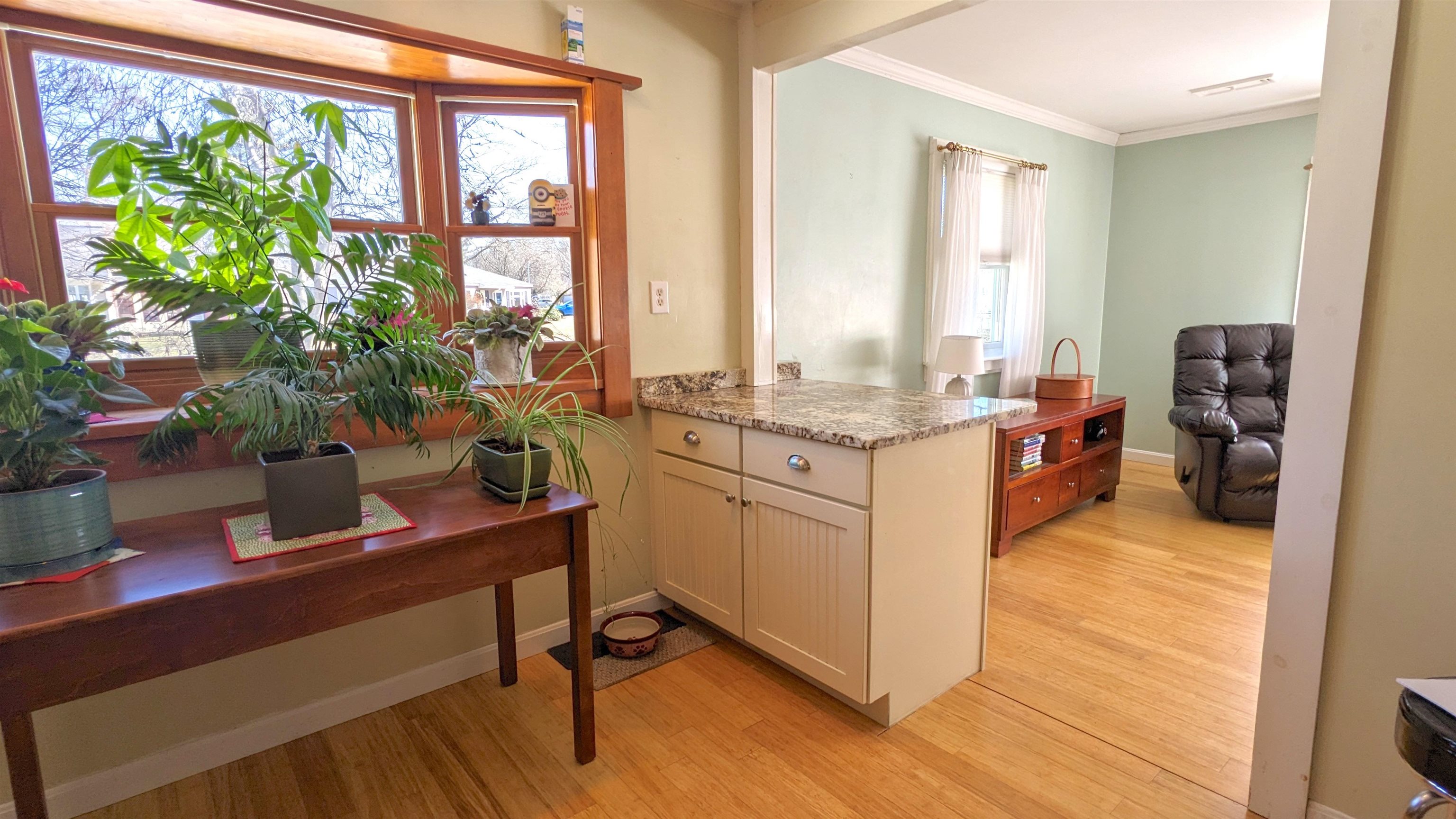 17 Rundlett Street Concord, NH 03301 - Photo 9 of 22 Gallery Image 9