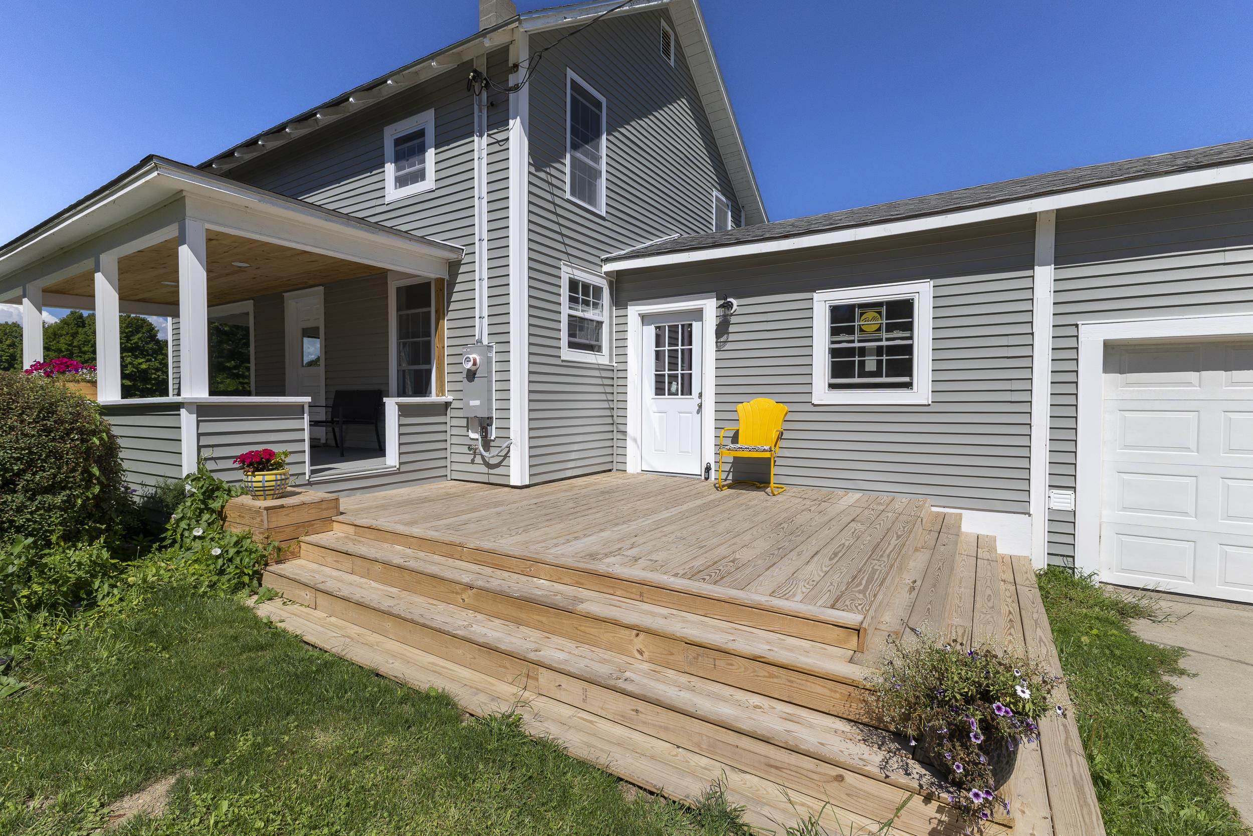 82 Allen Road Grand Isle, VT 05458 - Photo 9 of 57 Gallery Image 9