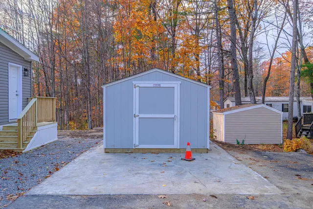 $229,000 | 169 Mountainvale Drive, Conway, NH 03813