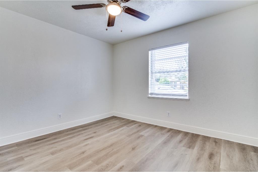 5913 Maple Lane Rowlett, TX 75089 - Photo 9 of 11