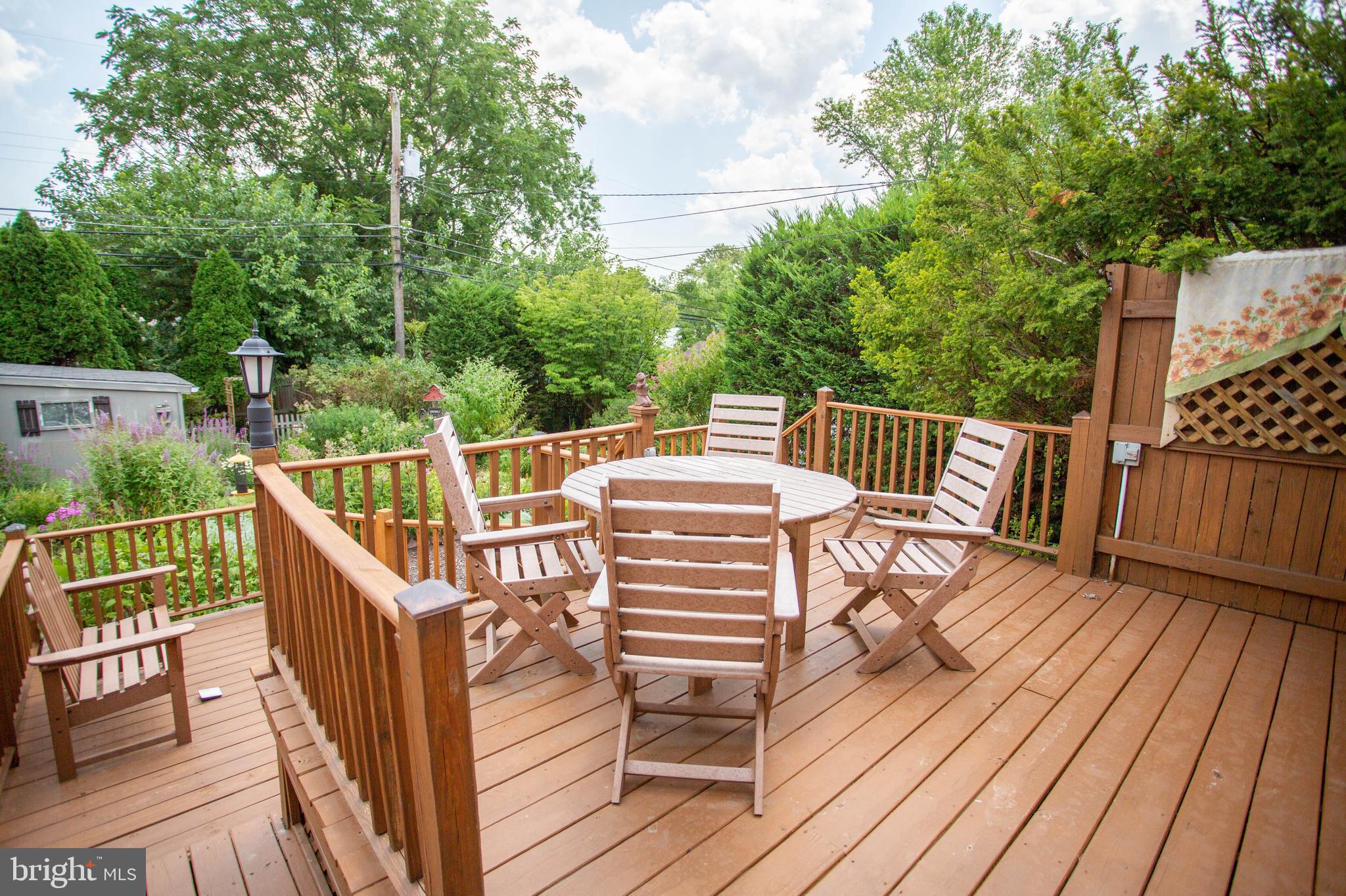 611 Elmwood Road Baltimore, MD 21206 - Photo 41 of 51 Deck great for entertaining
