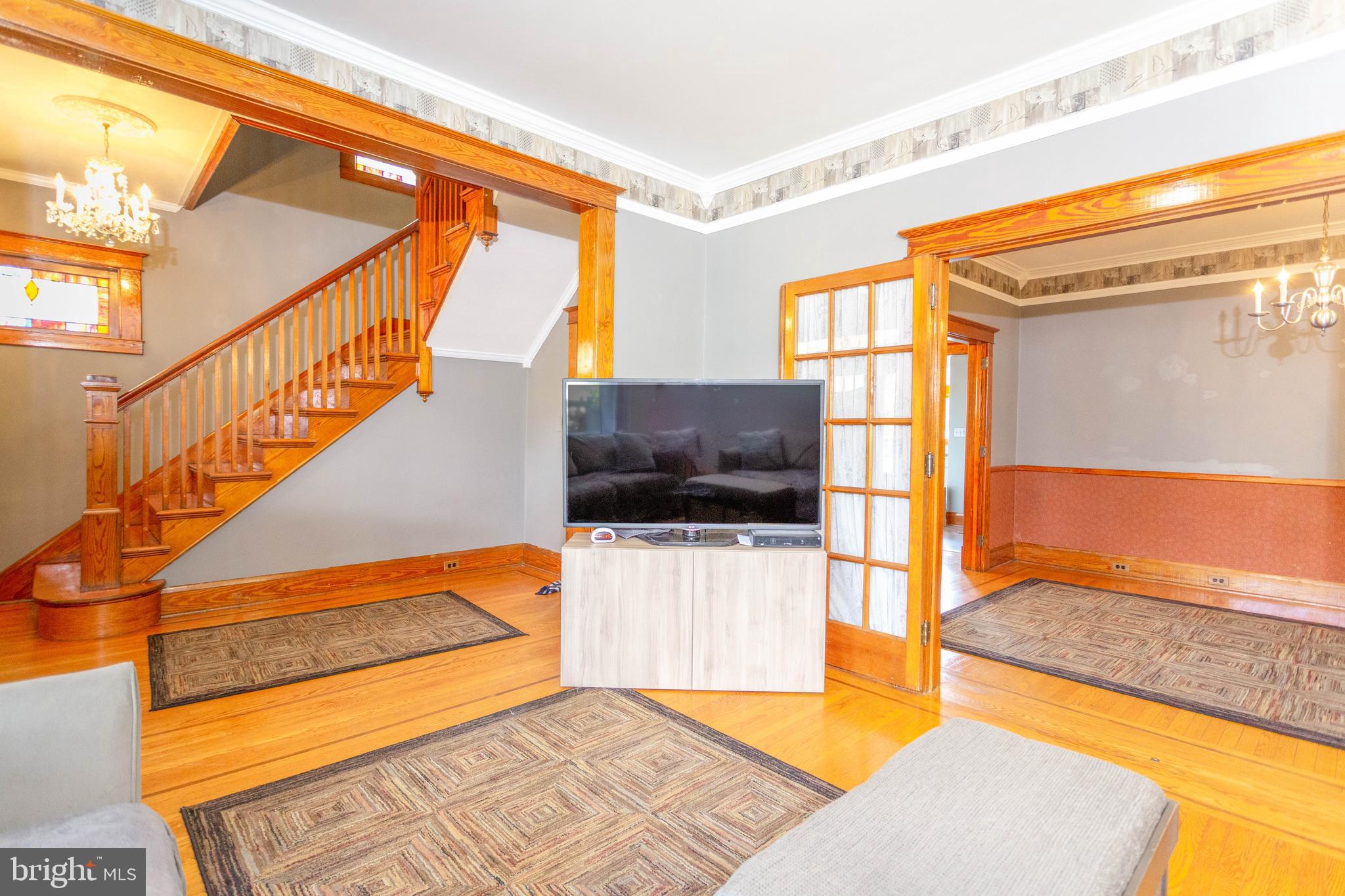 611 Elmwood Road Baltimore, MD 21206 - Photo 10 of 51 family room