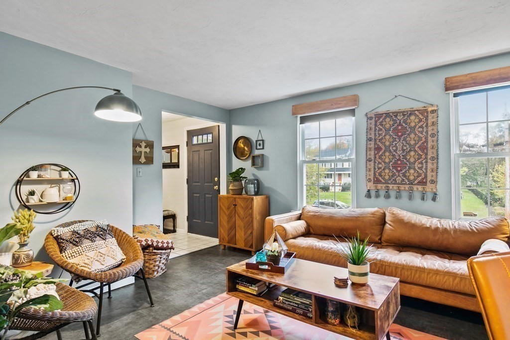 5 Riverside Road Franklin, MA 02038 - Photo 14 of 40 Gallery Image 14