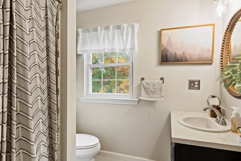 5 Riverside Road Franklin, MA 02038 - Photo 25 of 40 Gallery Image 25