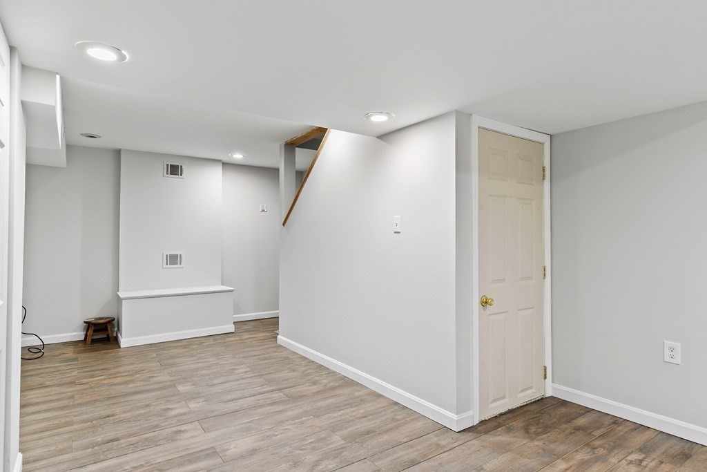 5 Riverside Road Franklin, MA 02038 - Photo 28 of 40 Gallery Image 28