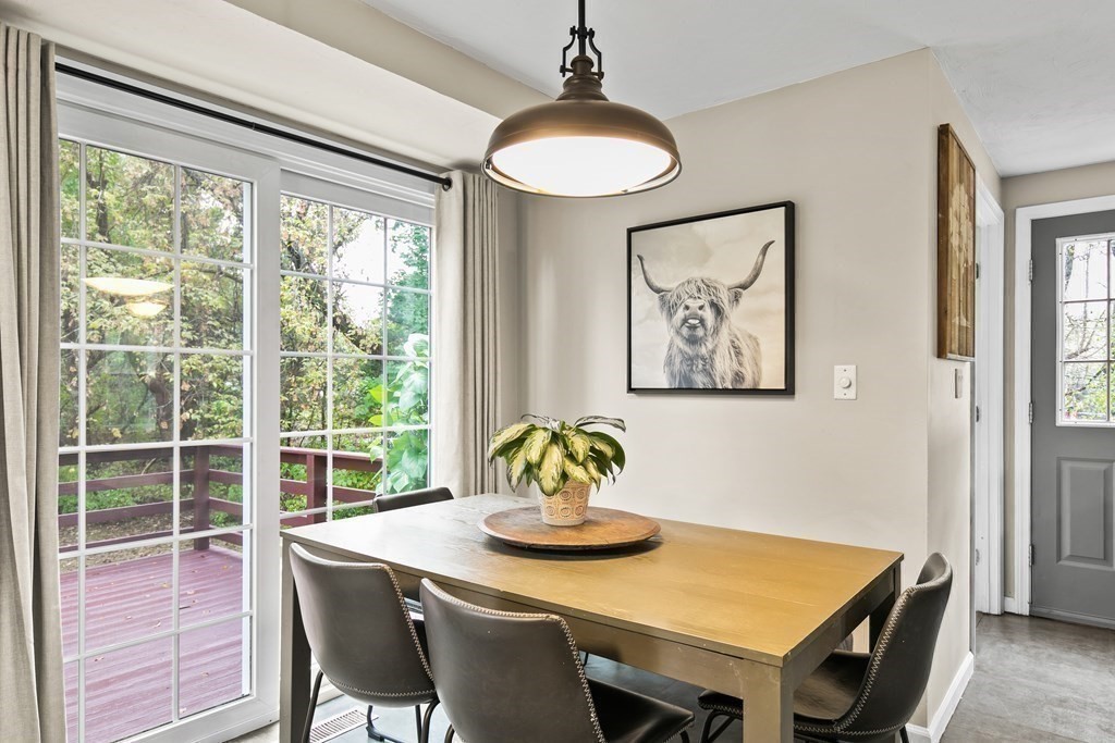 5 Riverside Road Franklin, MA 02038 - Photo 5 of 40 Gallery Image 5