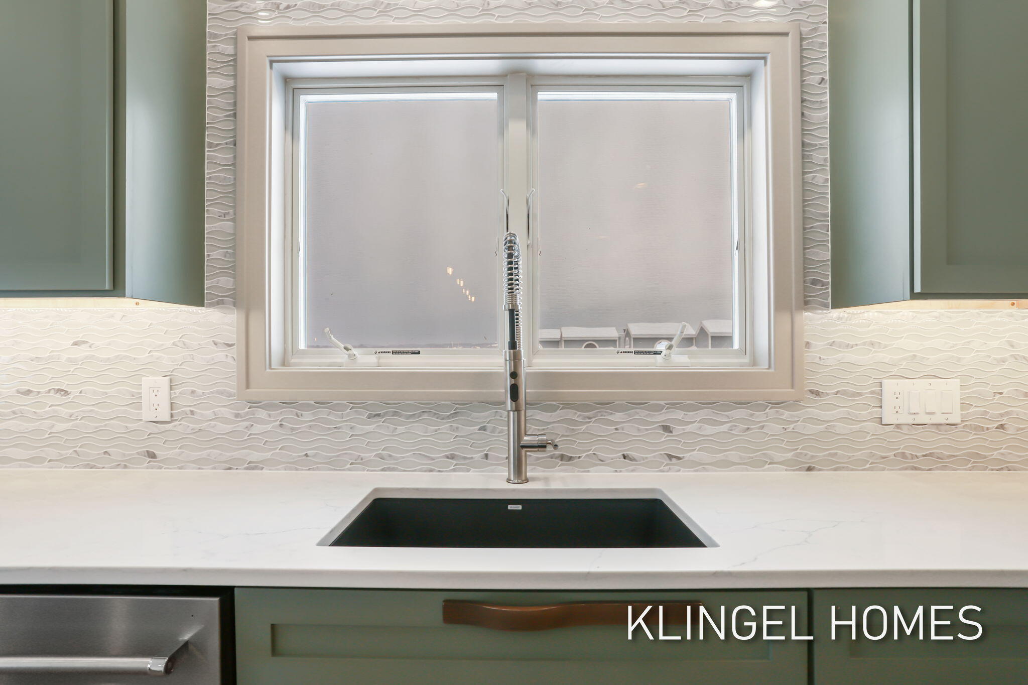 930 West Savidge Street, Unit 12 Spring Lake, MI 49456 - Photo 15 of 44 81-web-or-mls-930-w-savidge-st-12