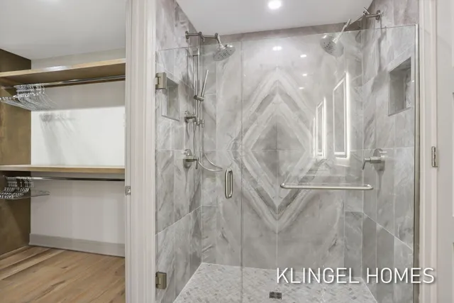 $790,000 | 930 West Savidge Street, Unit 12, Spring Lake, MI 49456